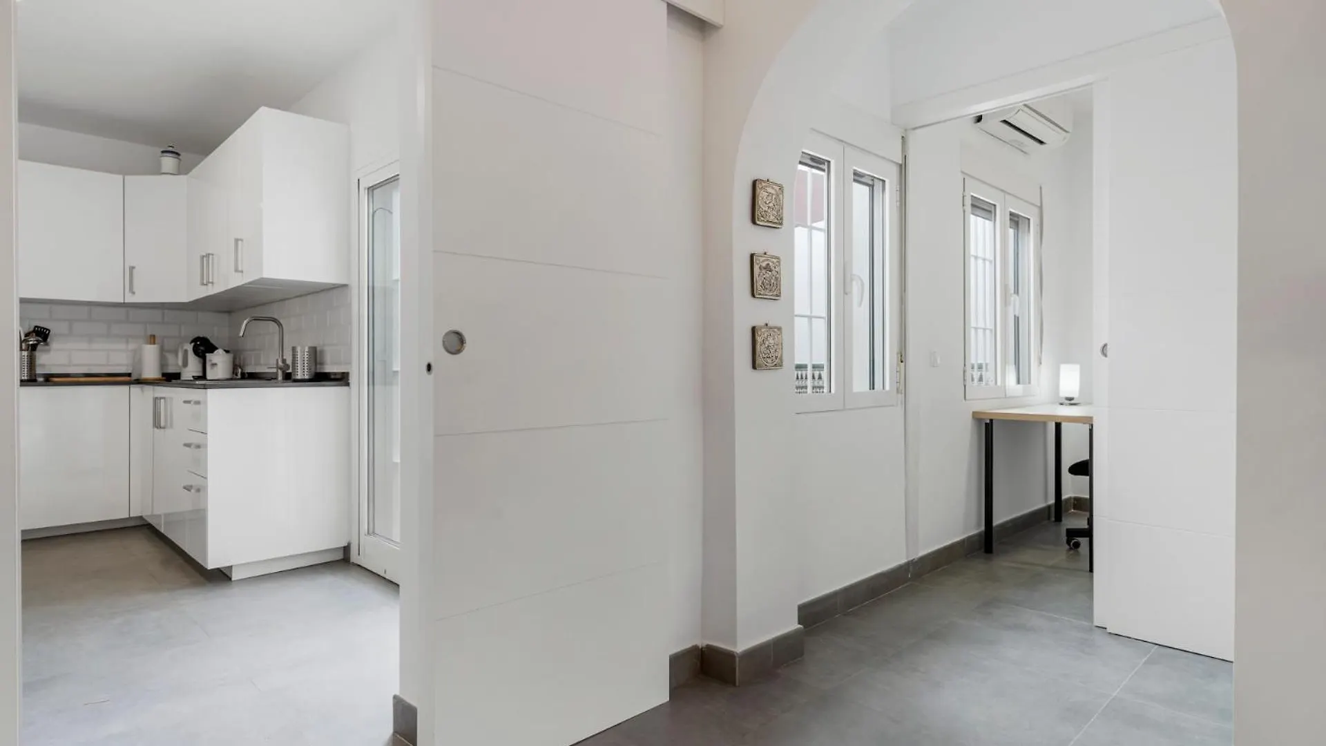Charming 3 Bedroom House With 2 Terraces Малага